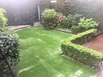 Kunstgras in tuin Barendrecht